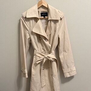 London Fog Women's Classic Tan Trench Coat